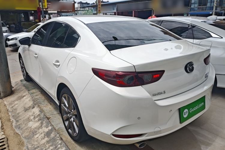 Mazda Mazda 3 2021 — 4