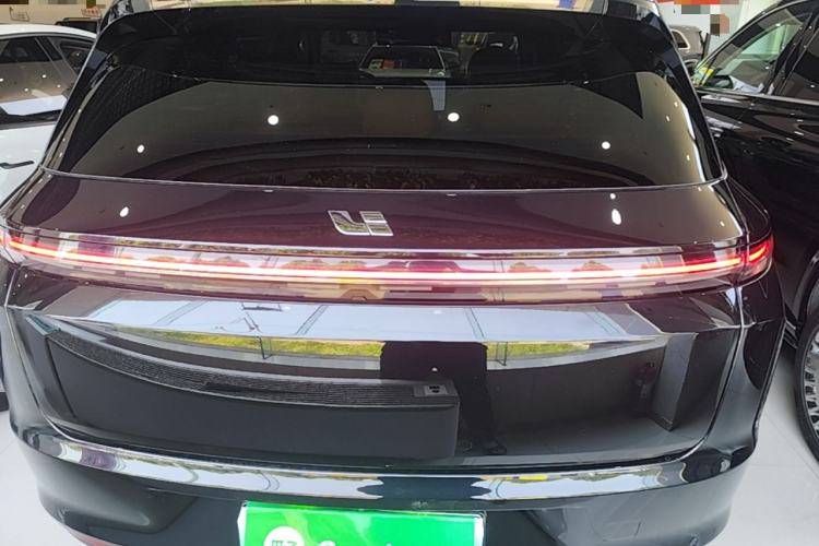 Li Auto L7 2023 — 5