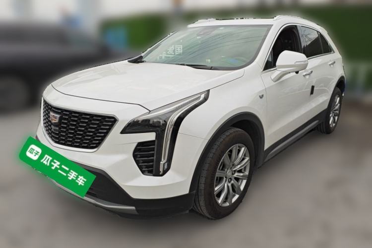 Cadillac XT4 2023 — фото 1