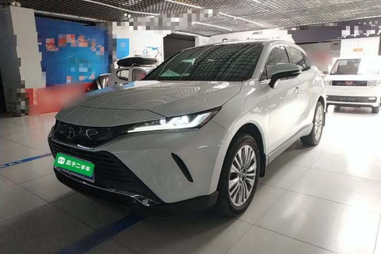Toyota Harrier 2022 — фото 1