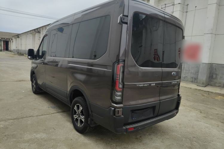 Ford Transit T8 2024 — 4