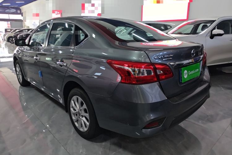Nissan Sentra 2024 — 4