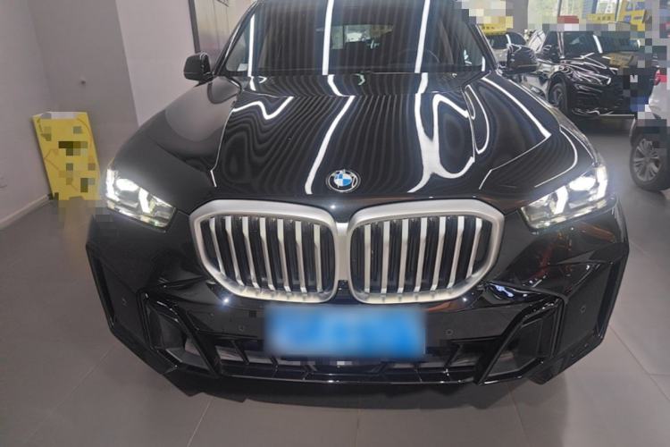 BMW X5 2023 — 2