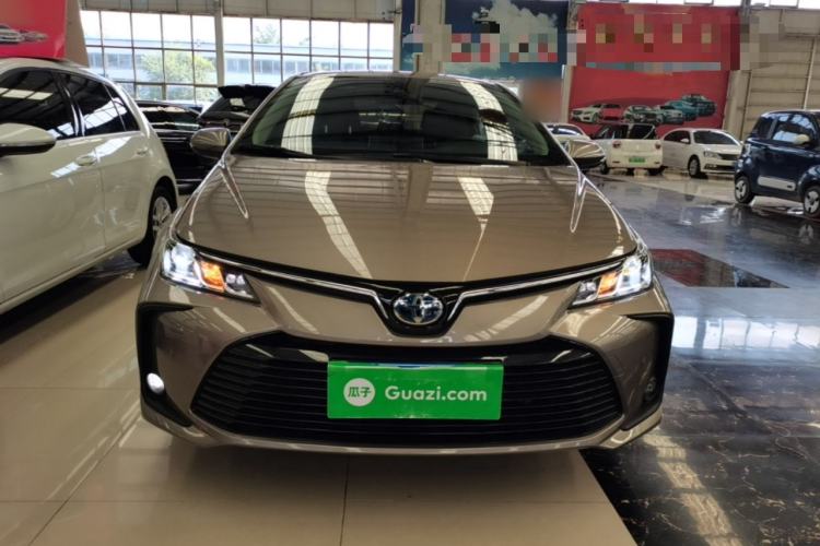 Toyota Corolla 2021 — 2