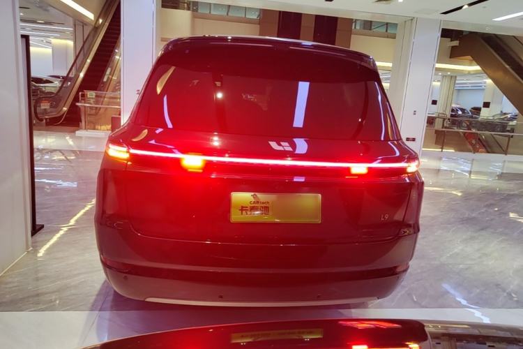 Li Auto L9 2025 — 5