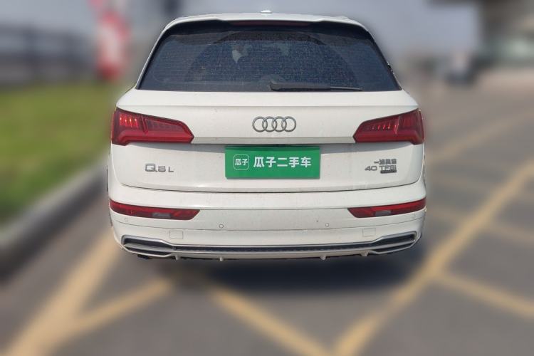 Audi Q5L 2020 — 3