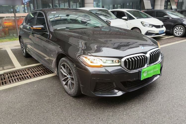 BMW 525Li 2022 — 3