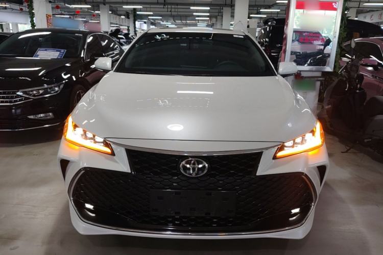 Toyota Avalon 2022 — 2