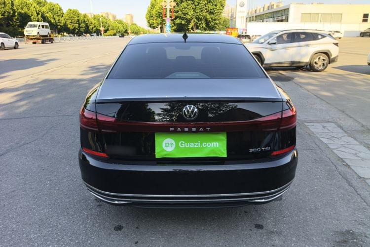 Volkswagen Passat 2024 — 5