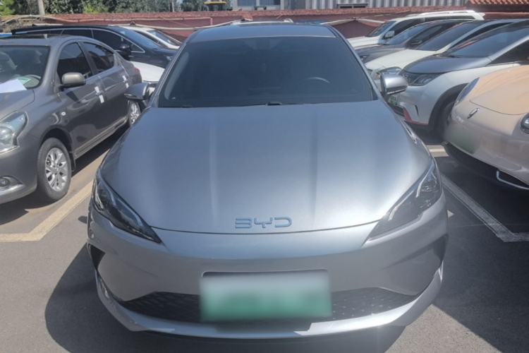 BYD Seal 05 DM-i 2025 — фото 2