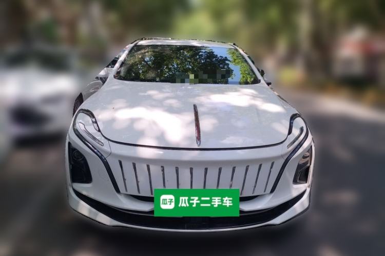 Hongqi E-QM5 2024 — фото 2
