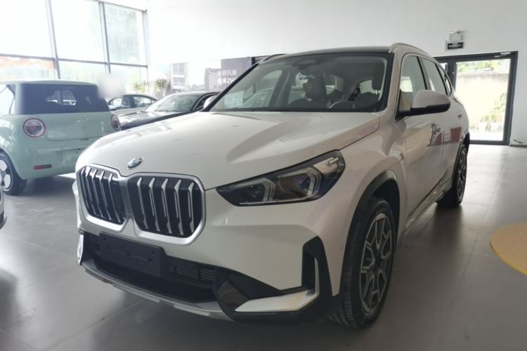BMW X1 2025 — фото 1