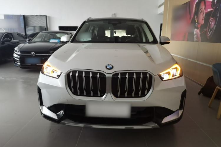 BMW X1 2025 — фото 2