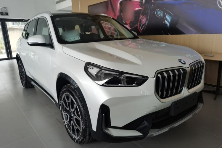 BMW X1 2025 — фото 3