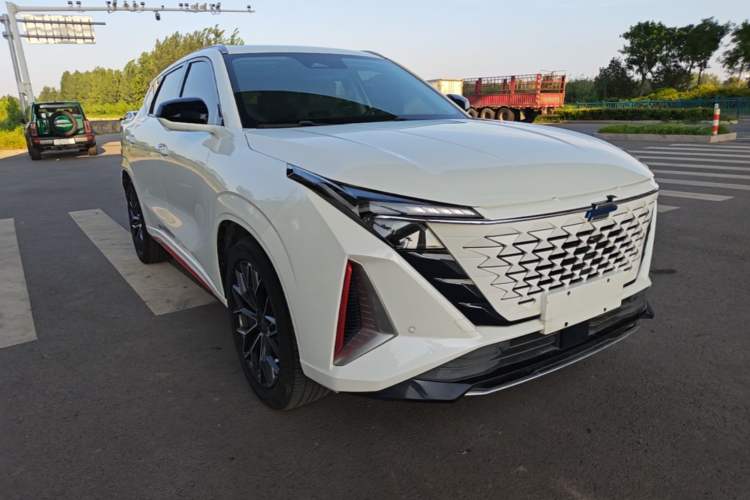 ChangAn Oshan Z6 2023 — фото 3