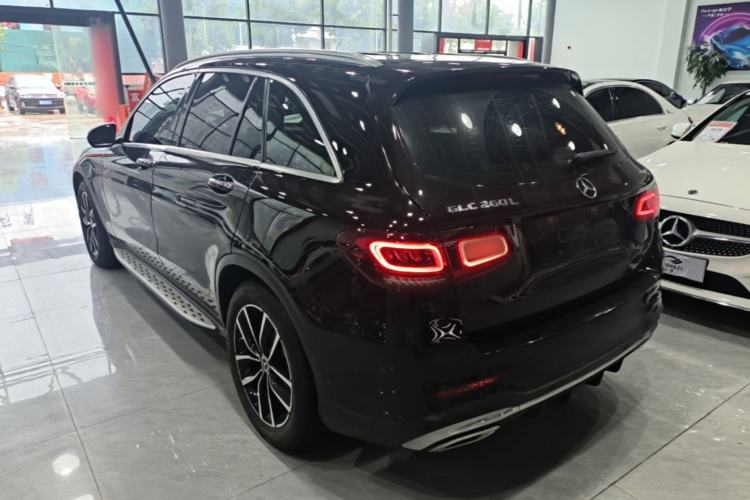 Mercedes-Benz GLC 260 L 2021 — фото 4