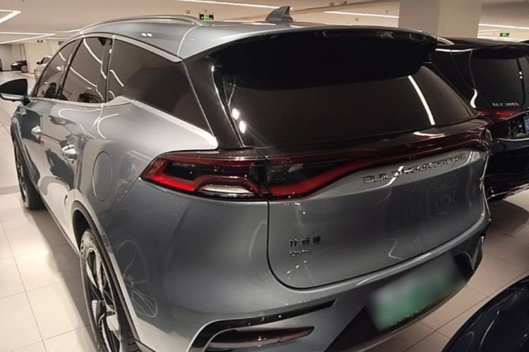 BYD Tang 2023 — 4