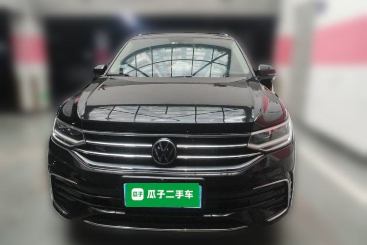 Volkswagen Tiguan L 2022 — фото 2