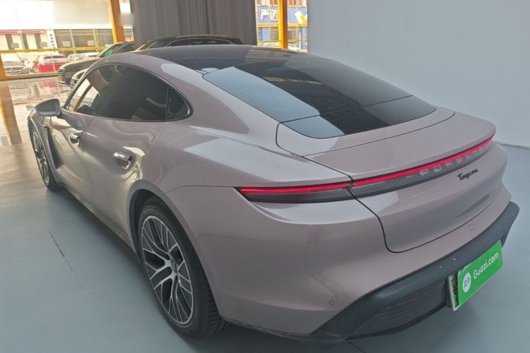 Porsche taycan 2020 — фото 4