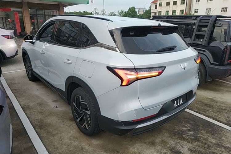 Wuling Xingguang S 2024 — 4