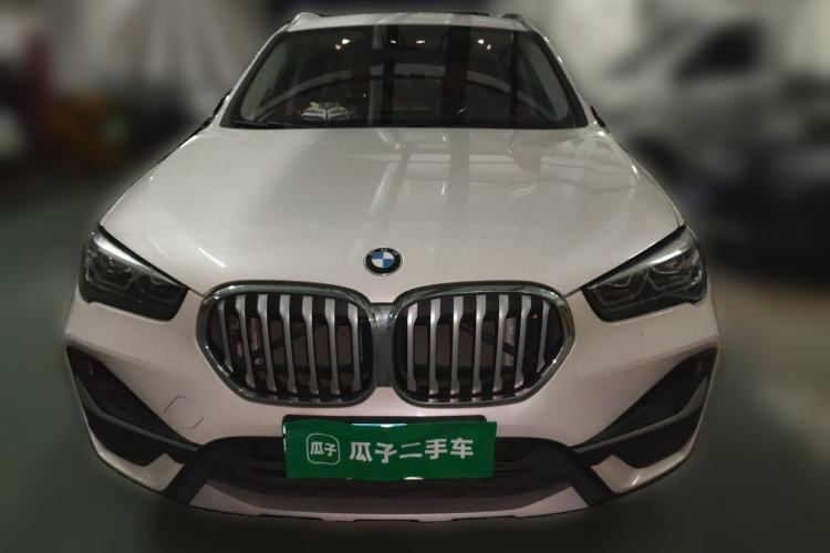 BMW X1 2022 — фото 2