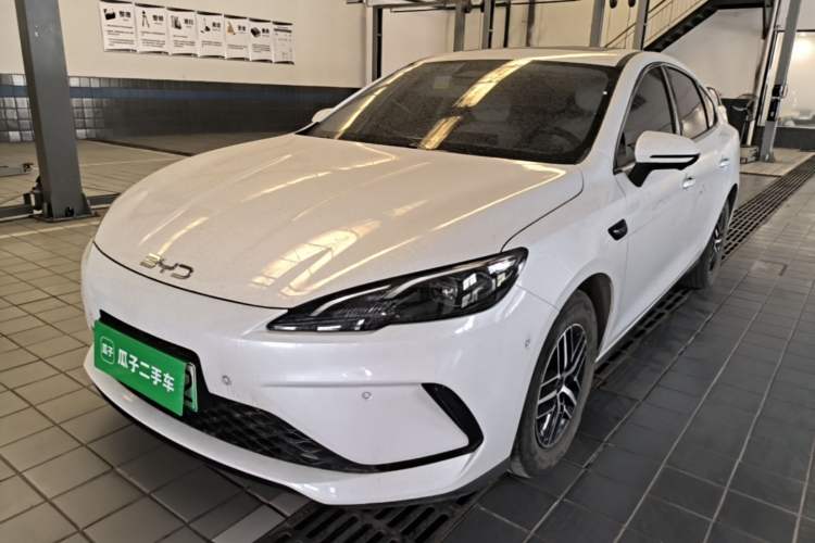 BYD Seal 05 2025 — фото 1