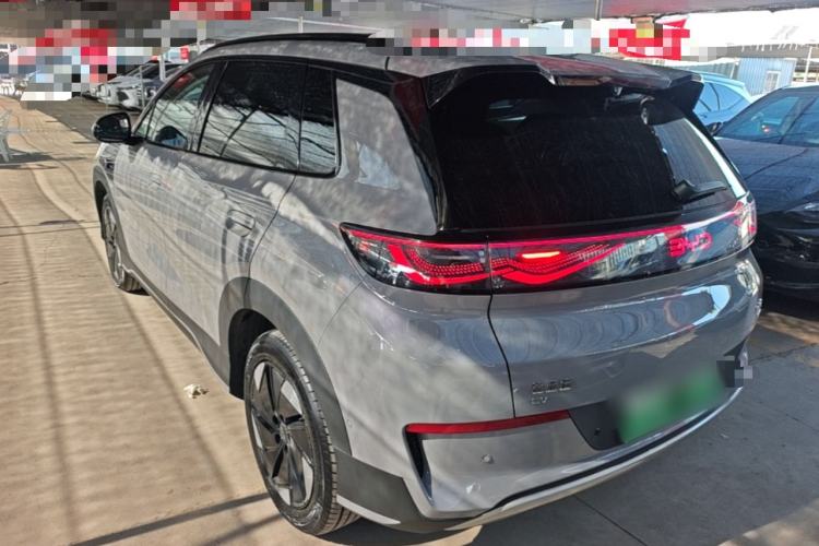 BYD Sealion 05 EV 2025 — 4