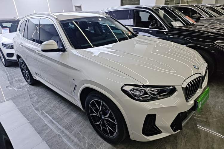 BMW X3 2022 — фото 3