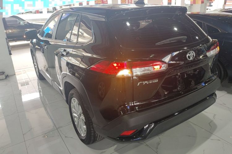 Toyota Frontlander 2023 — 4