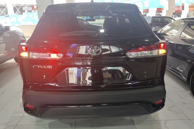 Toyota Frontlander 2023 — 5