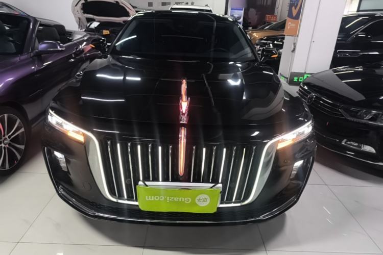 Hongqi H9 2020 — 2