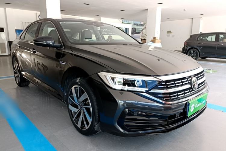 Volkswagen Sagitar 2023 — 3