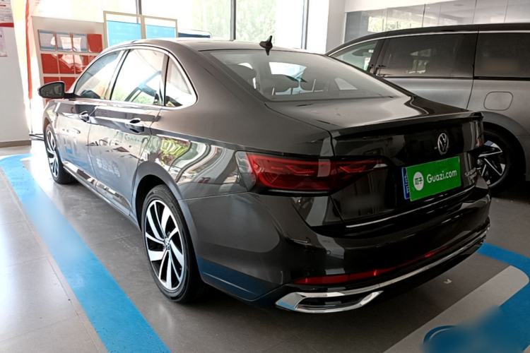 Volkswagen Sagitar 2023 — 4