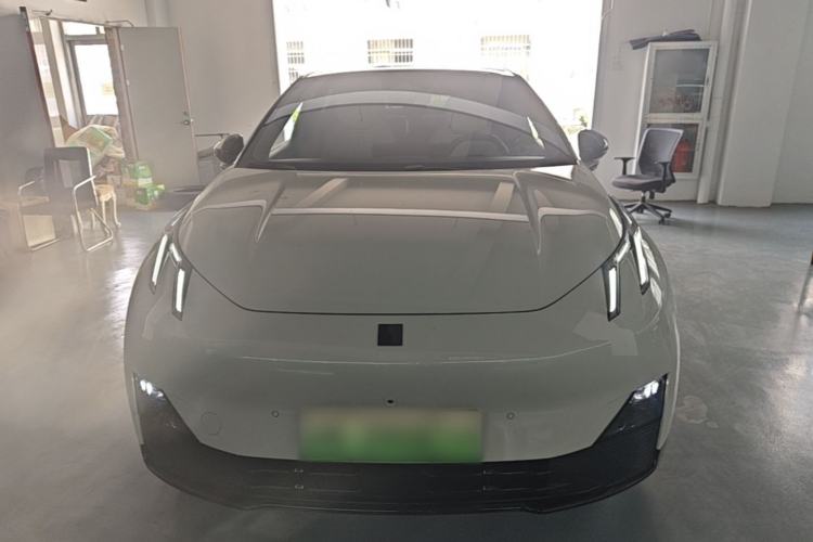 Lynk & Co Z20 2025 — 2
