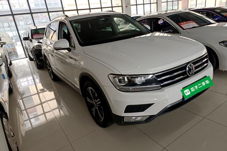 Volkswagen Tiguan L 2021 — 3