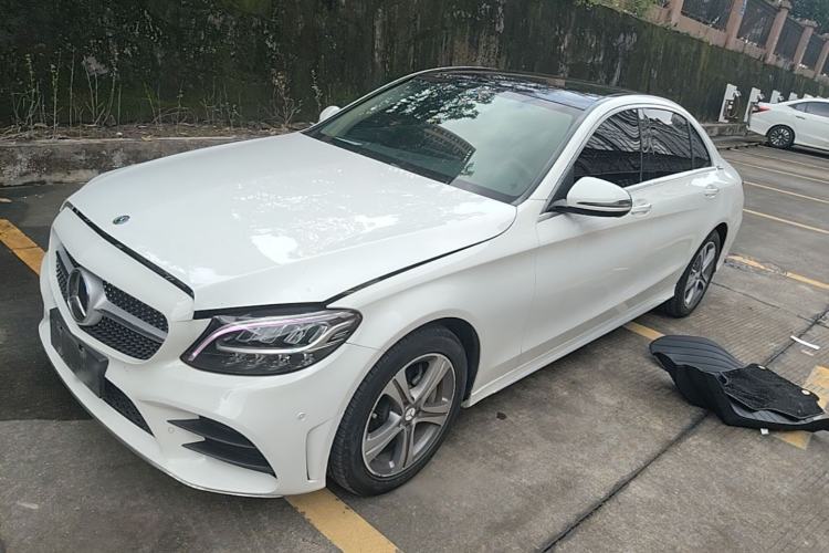 Mercedes-Benz C 260 L 2020 — фото 1