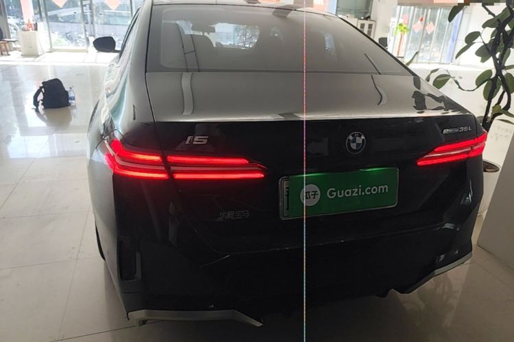 BMW i5 2024 — 5