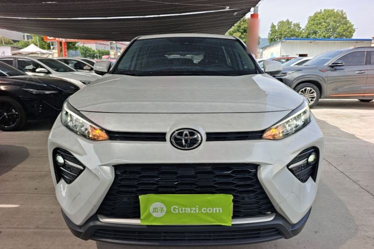 Toyota RAV4 2023 — 2