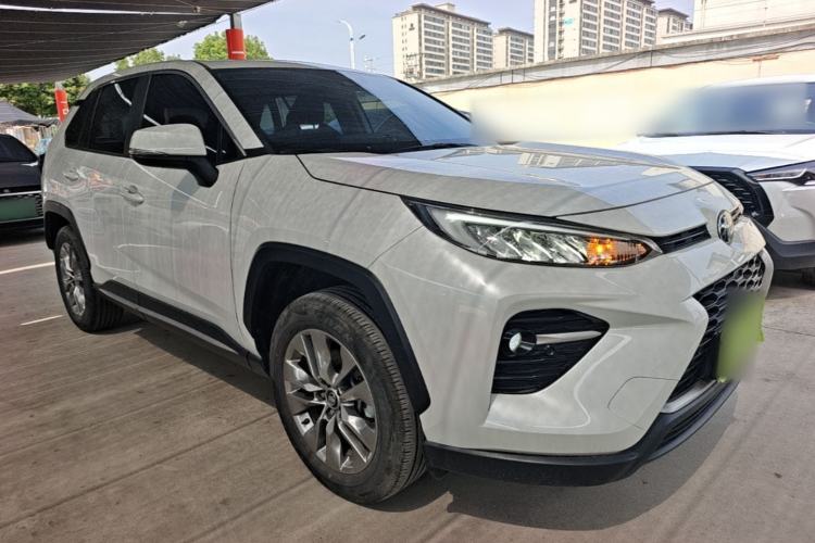 Toyota RAV4 2023 — 3
