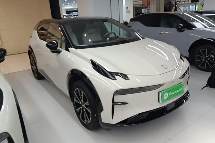 Zeekr Zeekr X 2025 — 3