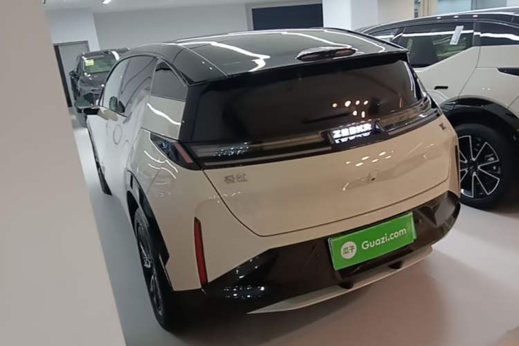 Zeekr Zeekr X 2025 — 4