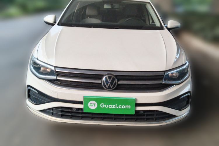 Volkswagen Bora 2023 — 2