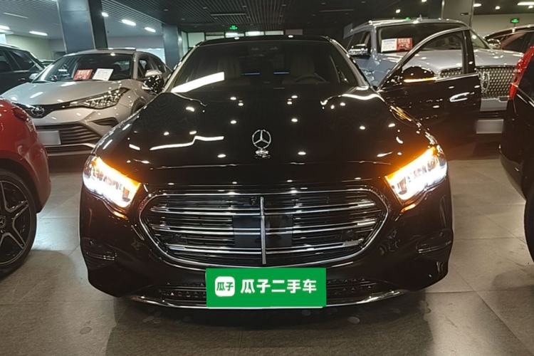 Mercedes-Benz E 300 L 2025 — 2