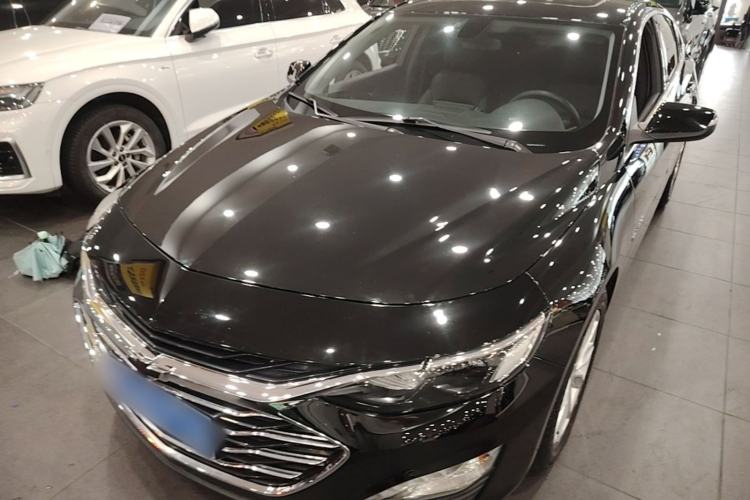 Chevrolet Malibu XL 2022 — фото 1