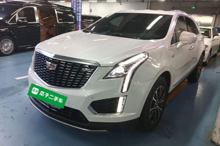 Cadillac xt5 2021 — фото 1