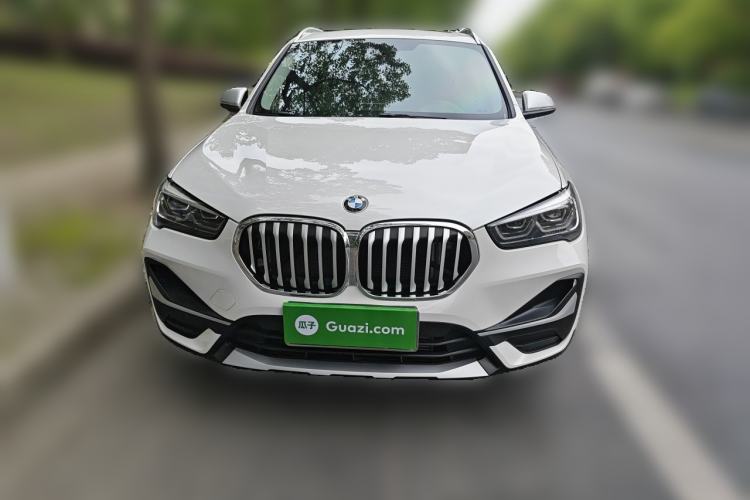 BMW X1 2022 — 2