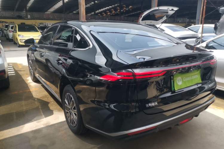 Geely Galaxy Stellar 6 2026 — 4