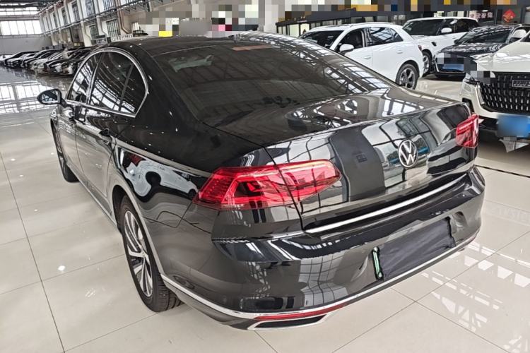 Volkswagen Magotan GTE 2022 — 4