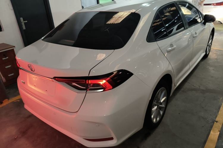 Toyota Corolla 2021 — 5