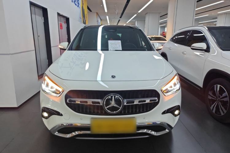 Mercedes-Benz benz gla 2025 — фото 2